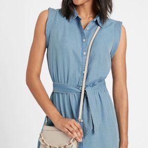 NWOT Banana Republic Chambray Dress with buttons - Small
